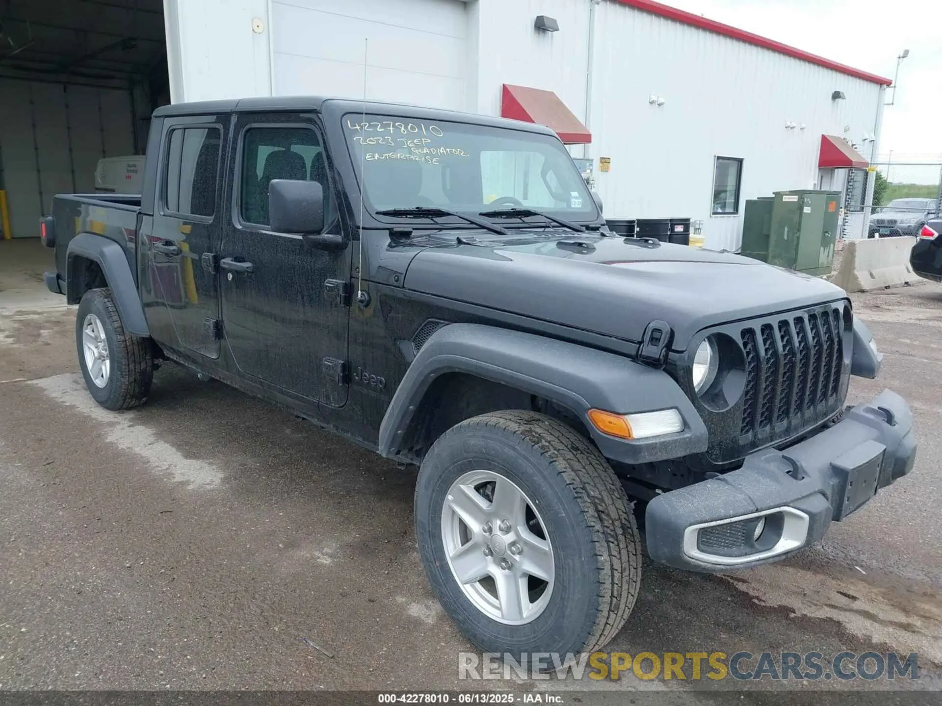 1 Фотография поврежденного автомобиля 1C6HJTAG8PL522548 JEEP GLADIATOR 2023