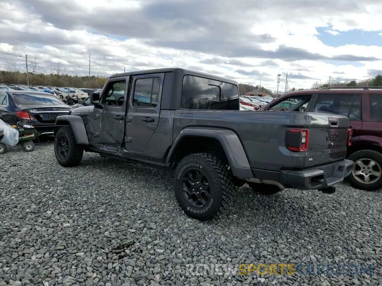 2 Photograph of a damaged car 1C6HJTAG9PL572388 JEEP GLADIATOR 2023