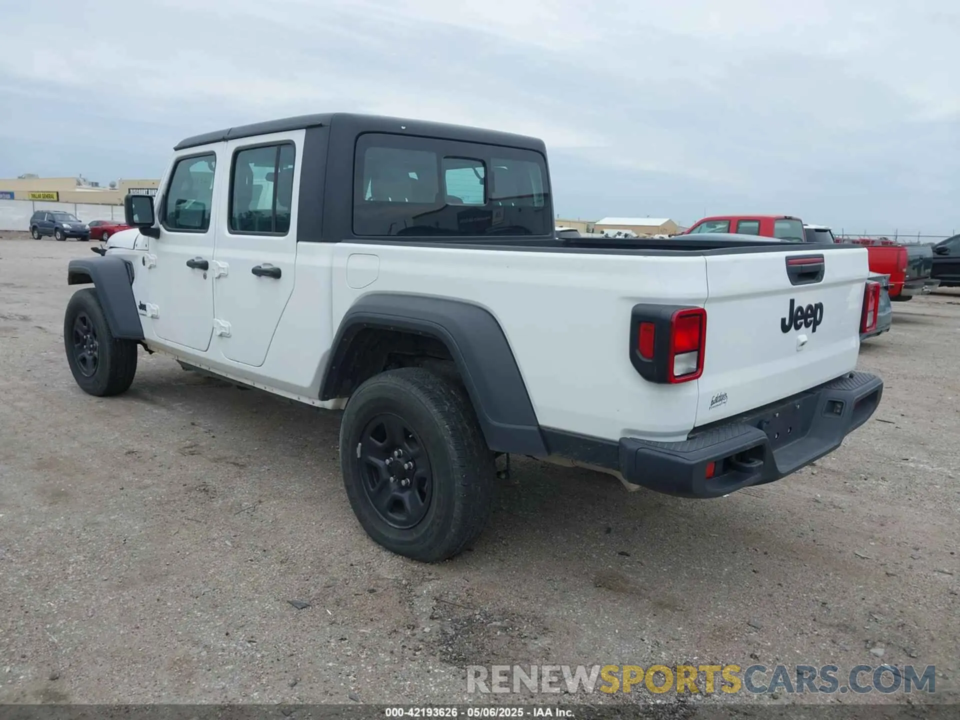 3 Photograph of a damaged car 1C6HJTAGXPL565529 JEEP GLADIATOR 2023