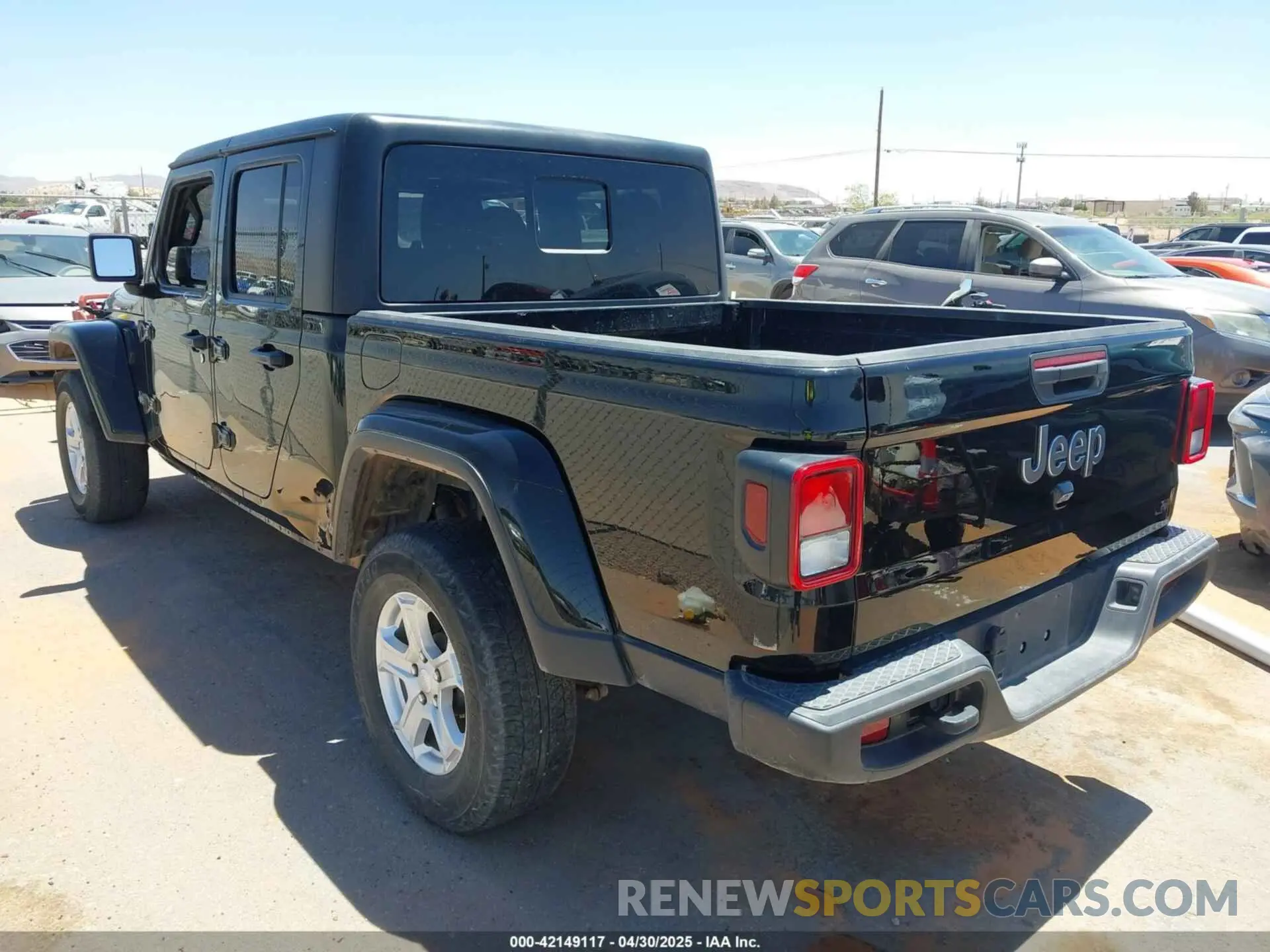 3 Photograph of a damaged car 1C6HJTFG0PL564298 JEEP GLADIATOR 2023