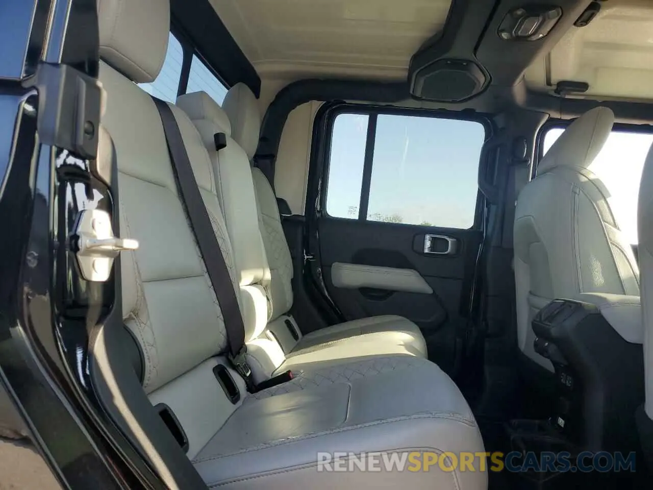 10 Фотография поврежденного автомобиля 1C6HJTFG3PL574789 JEEP GLADIATOR 2023