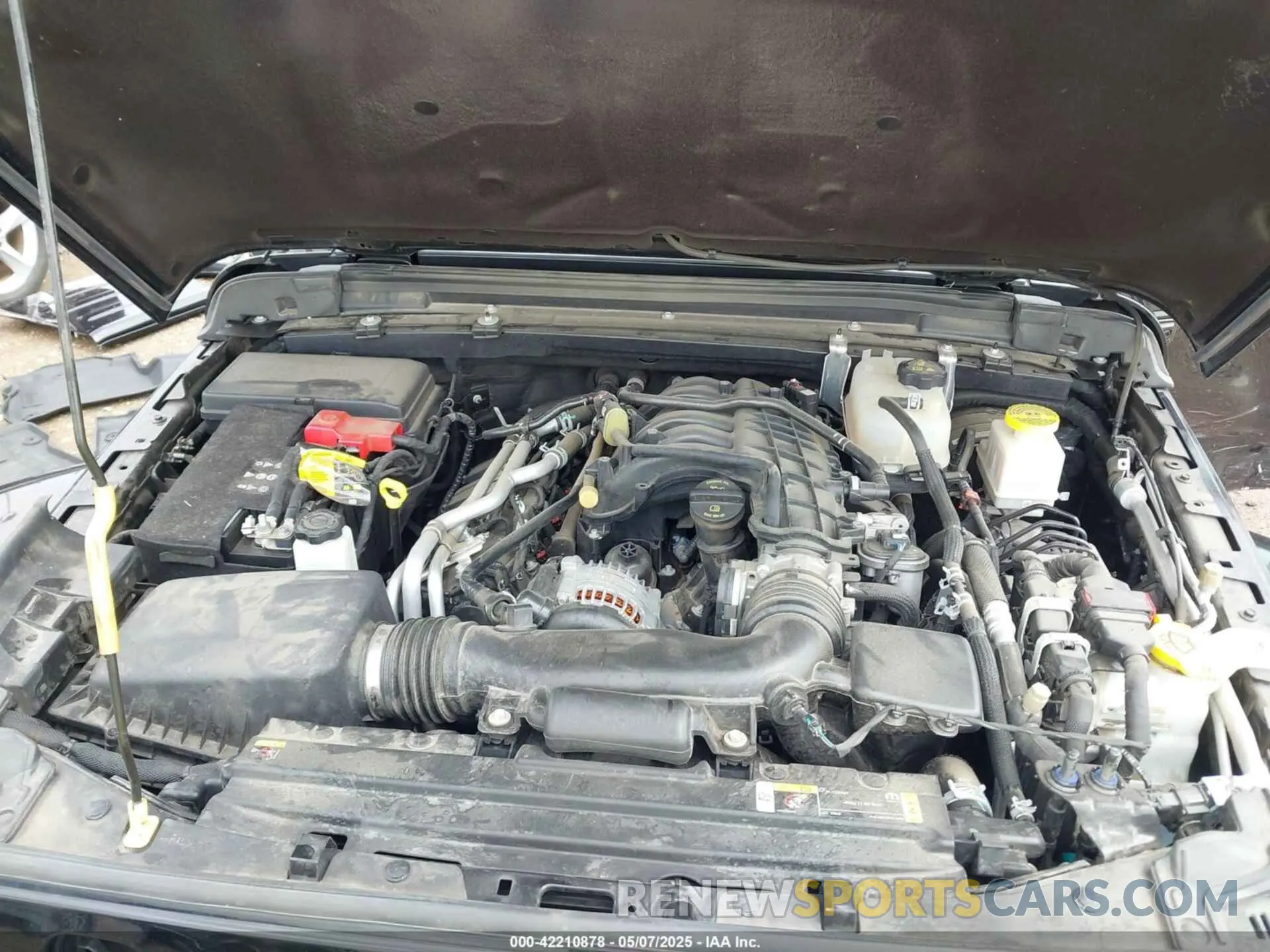 10 Photograph of a damaged car 1C6HJTFG6PL555153 JEEP GLADIATOR 2023