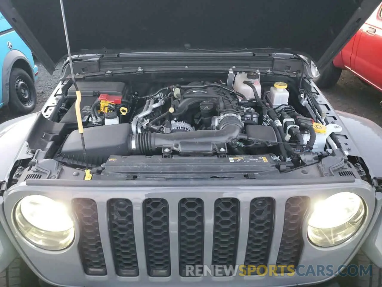 11 Photograph of a damaged car 1C6HJTFG7PL534960 JEEP GLADIATOR 2023