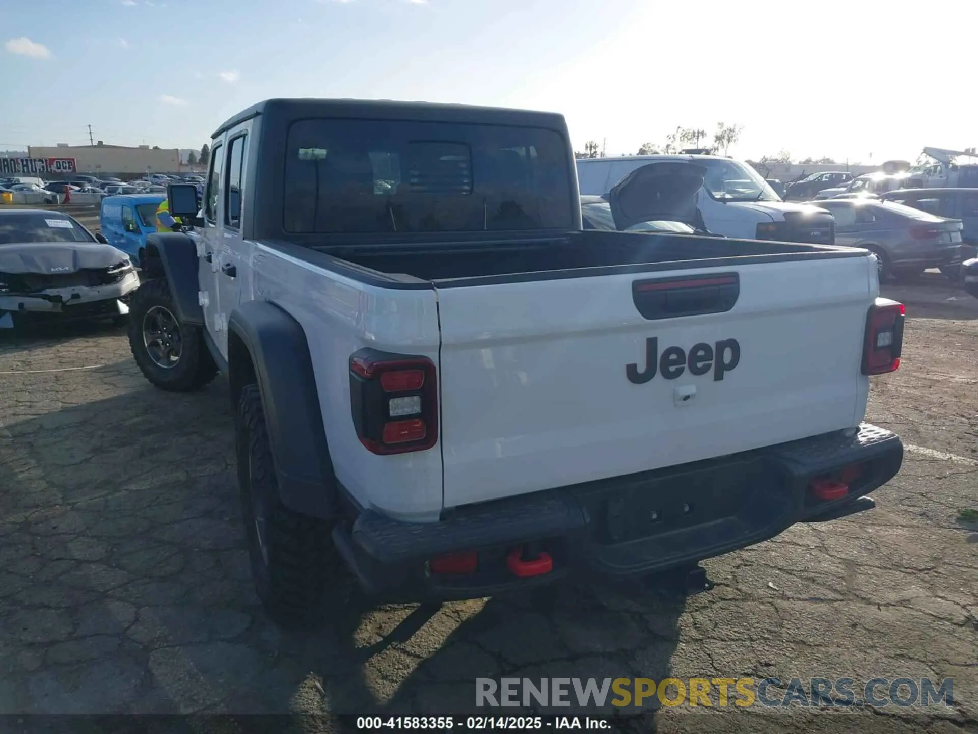 3 Photograph of a damaged car 1C6JJTBG5PL566958 JEEP GLADIATOR 2023