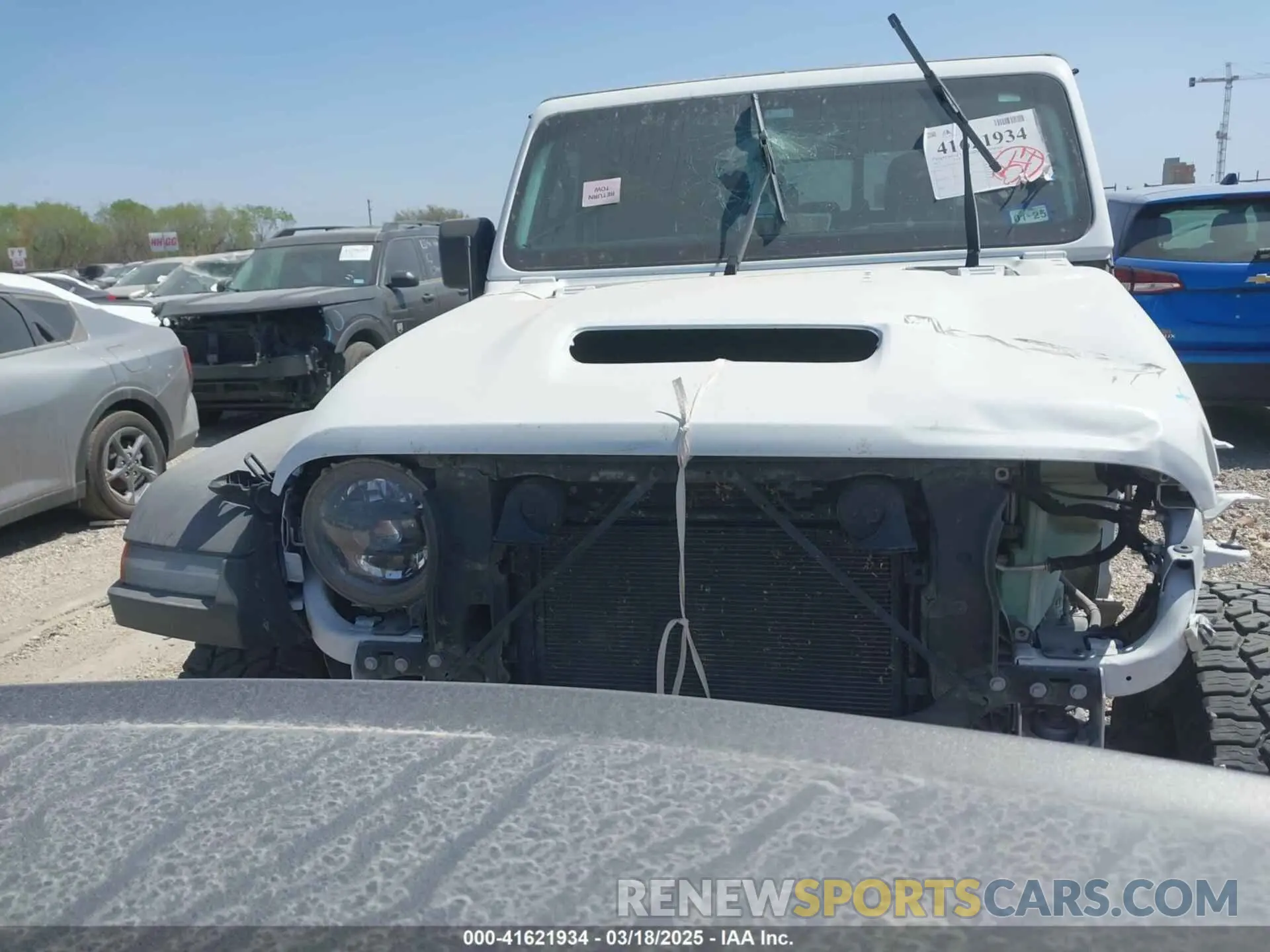 12 Фотография поврежденного автомобиля 1C6JJTEG0PL536472 JEEP GLADIATOR 2023