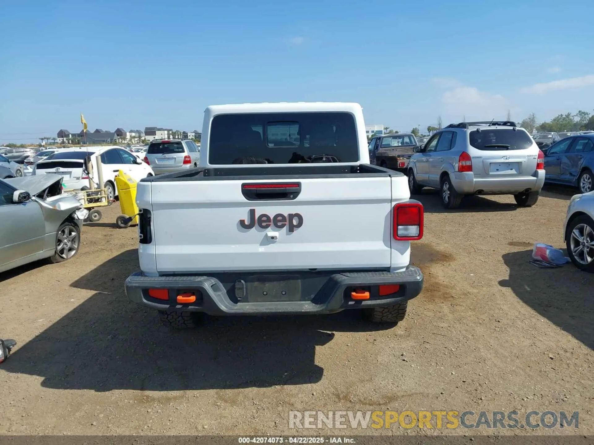 17 Фотография поврежденного автомобиля 1C6JJTEG7PL536582 JEEP GLADIATOR 2023