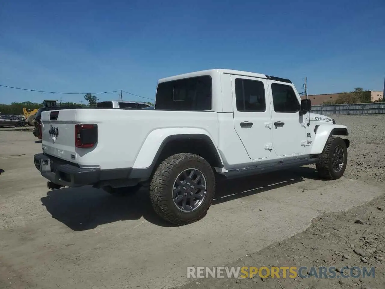 3 Photograph of a damaged car 1C6JJTFM6PL547321 JEEP GLADIATOR 2023