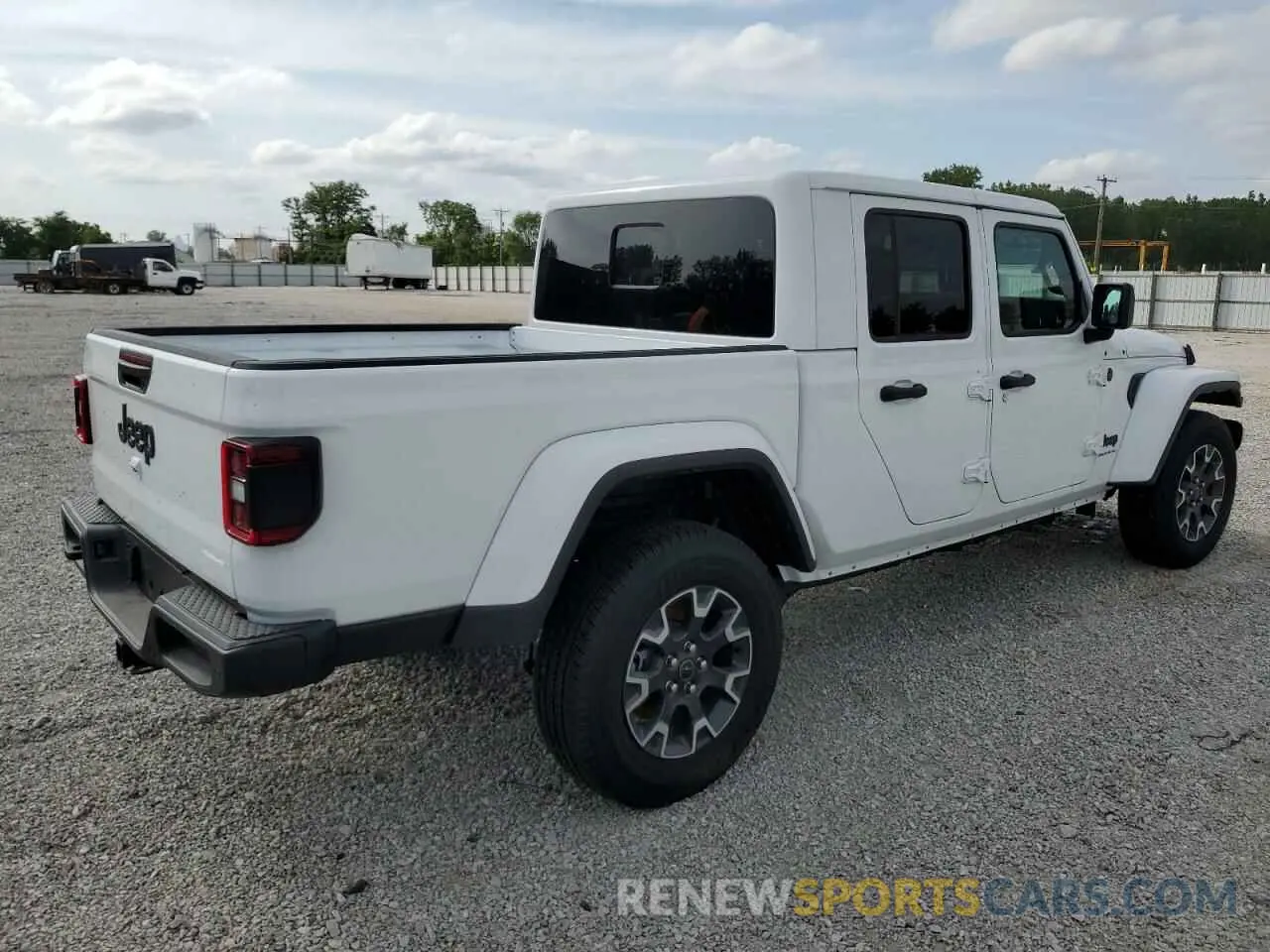 3 Фотография поврежденного автомобиля 1C6HJTAG4RL119623 JEEP GLADIATOR 2024