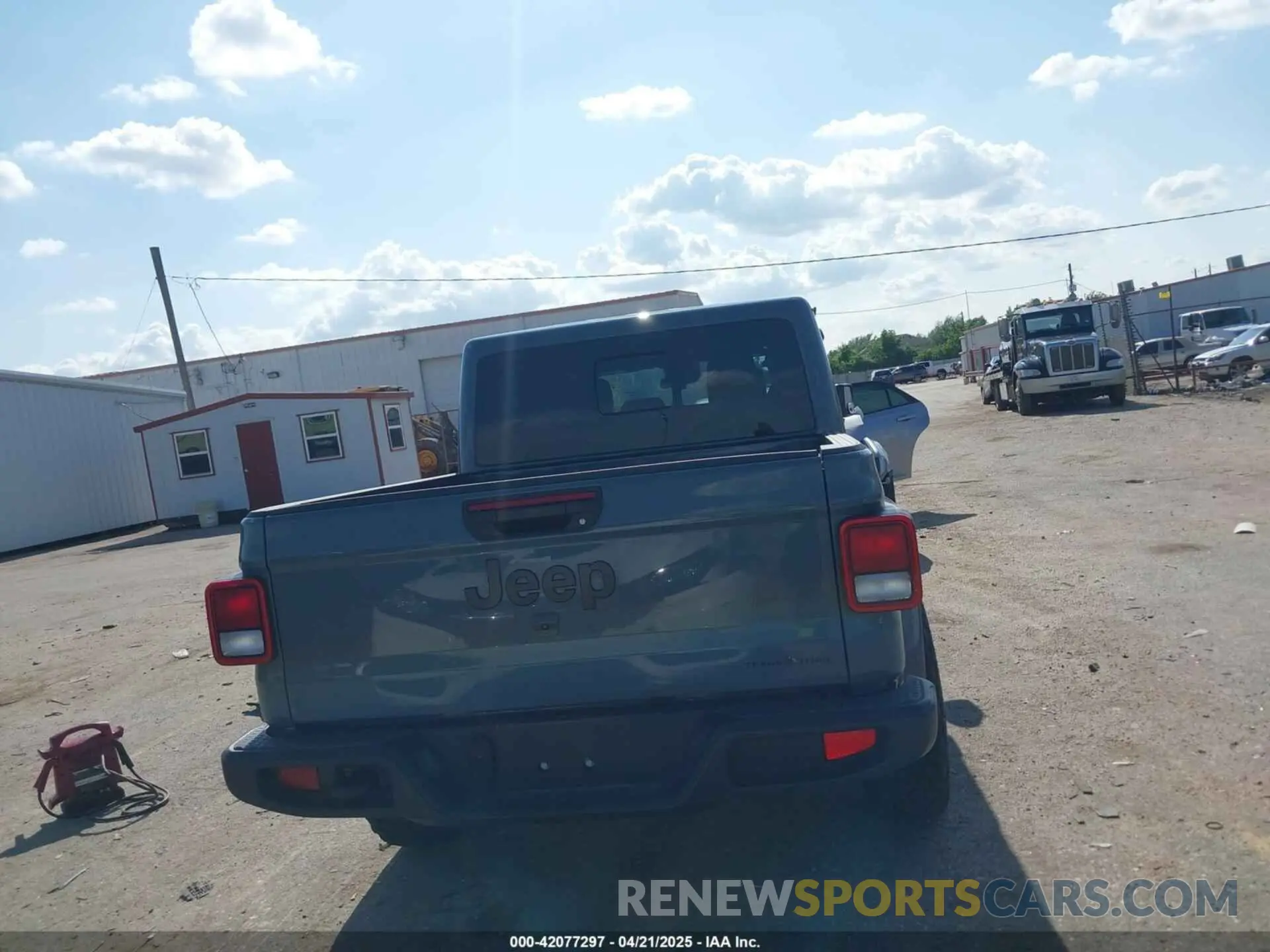 16 Фотография поврежденного автомобиля 1C6HJTAG4RL133974 JEEP GLADIATOR 2024