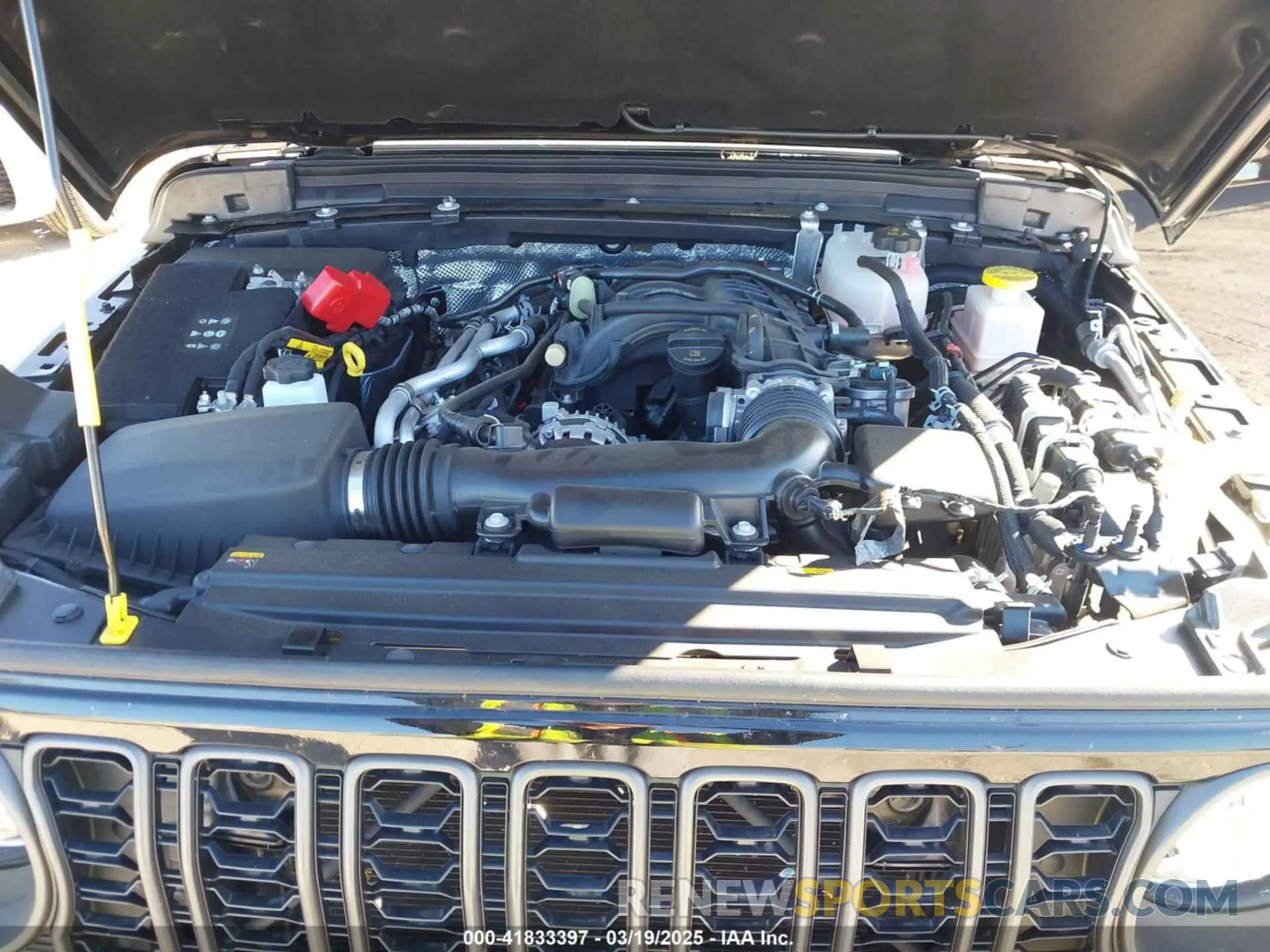 10 Photograph of a damaged car 1C6HJTAG6RL111586 JEEP GLADIATOR 2024