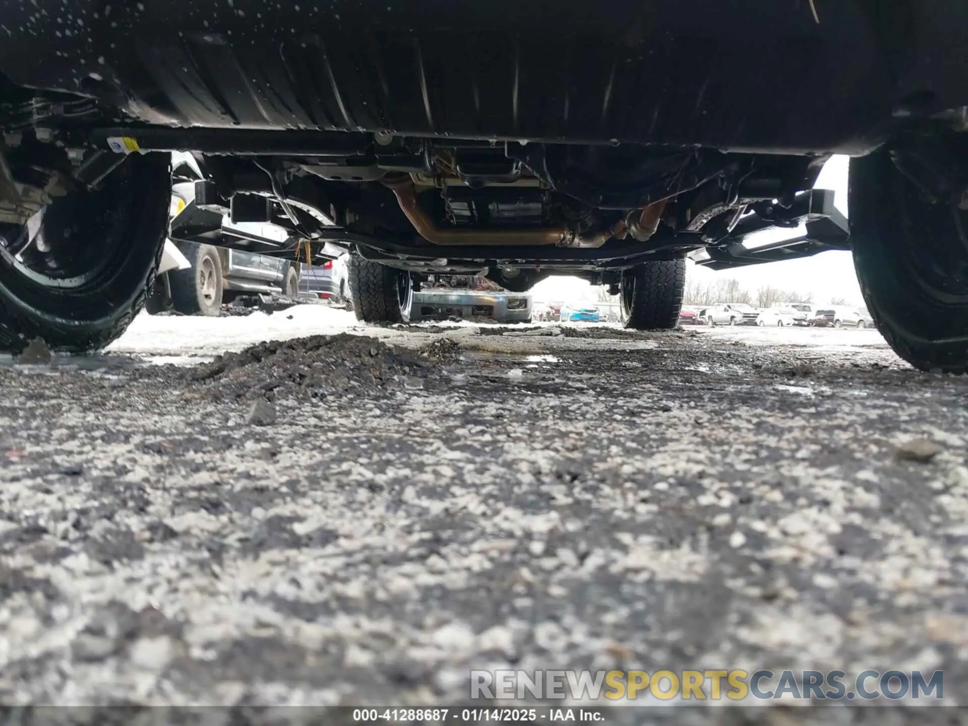 6 Фотография поврежденного автомобиля 1C6HJTAG6RL133538 JEEP GLADIATOR 2024
