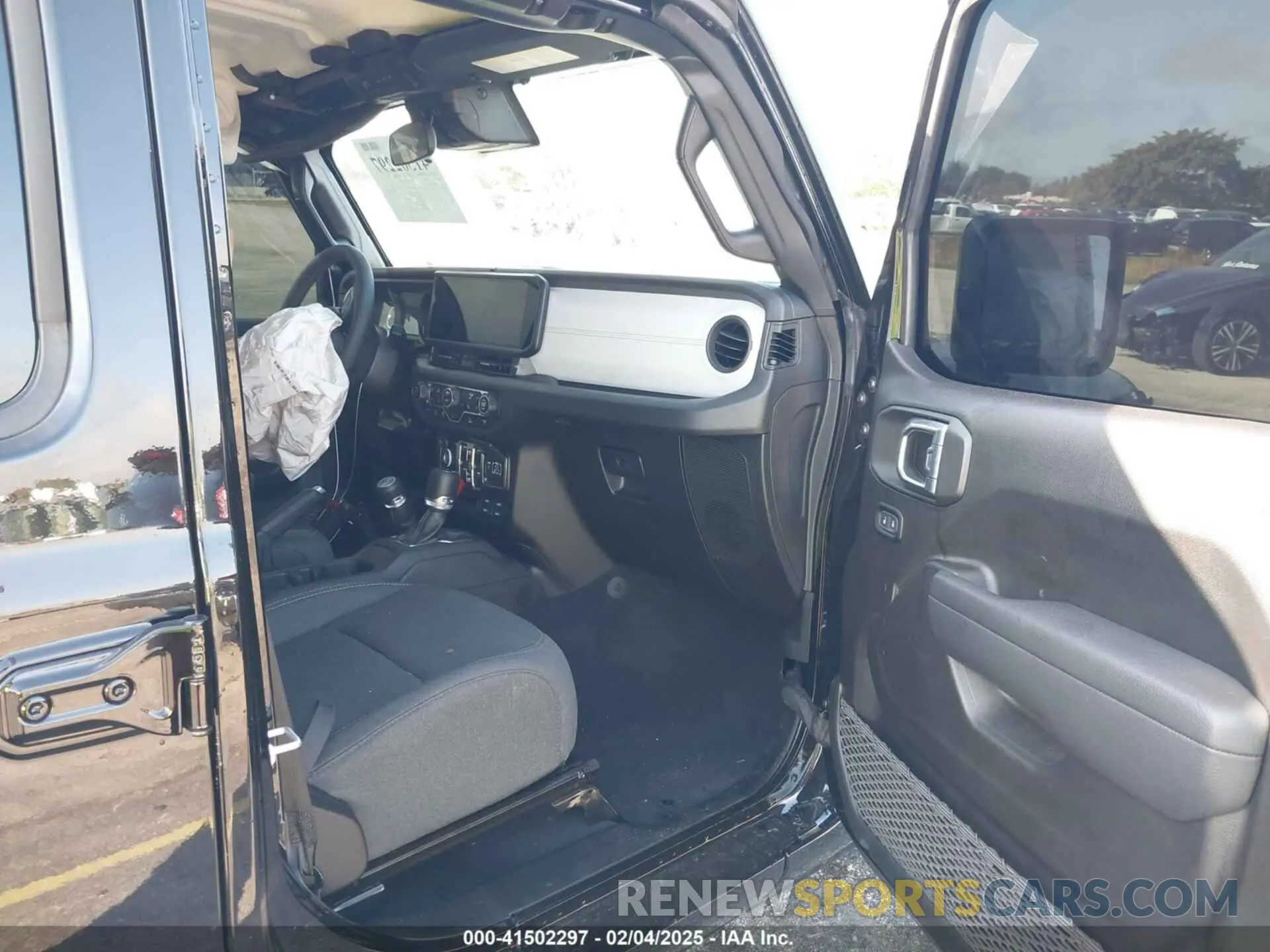 5 Photograph of a damaged car 1C6HJTAG8RL102534 JEEP GLADIATOR 2024