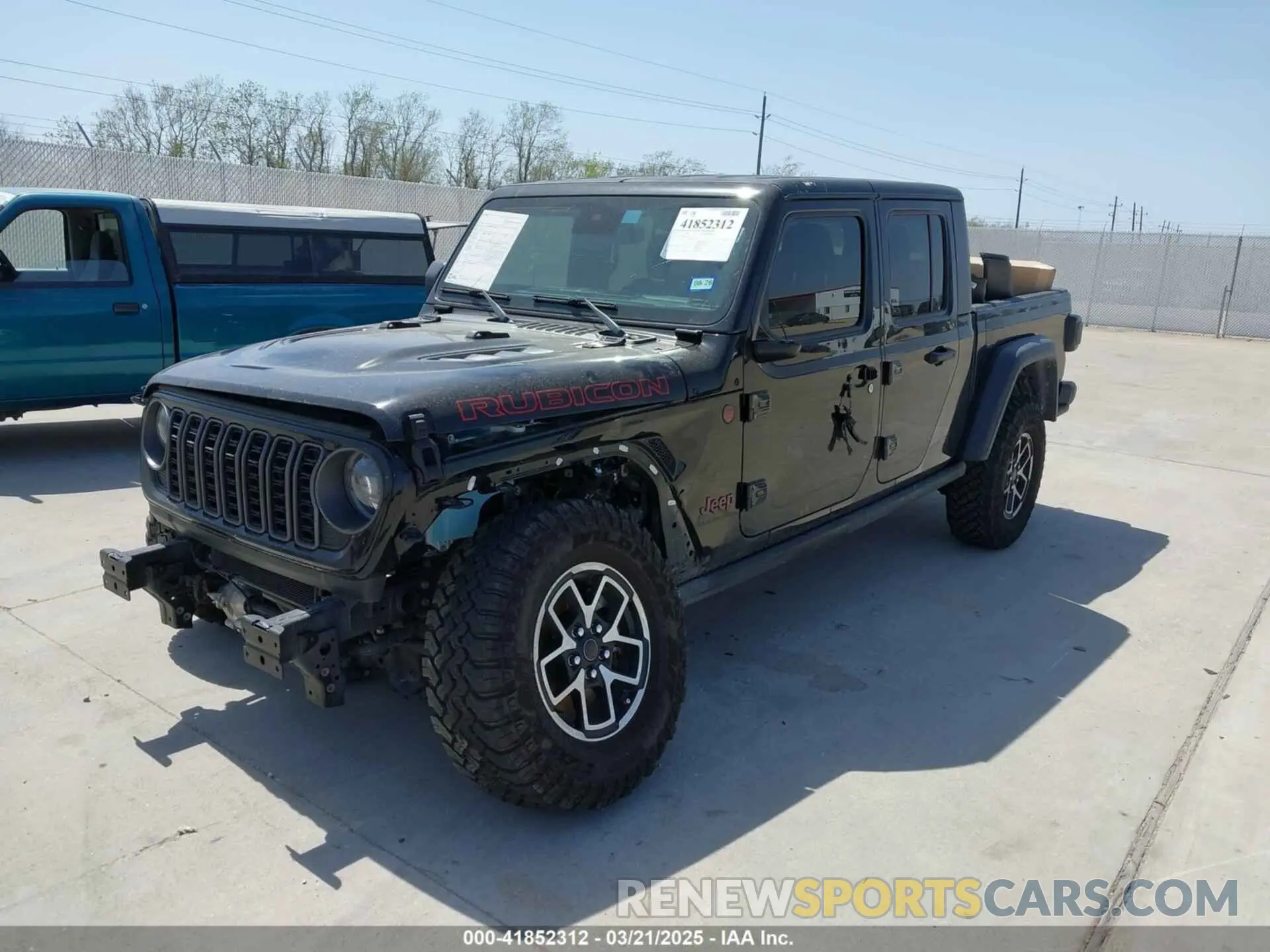 2 Photograph of a damaged car 1C6JJTBG5RL114723 JEEP GLADIATOR 2024