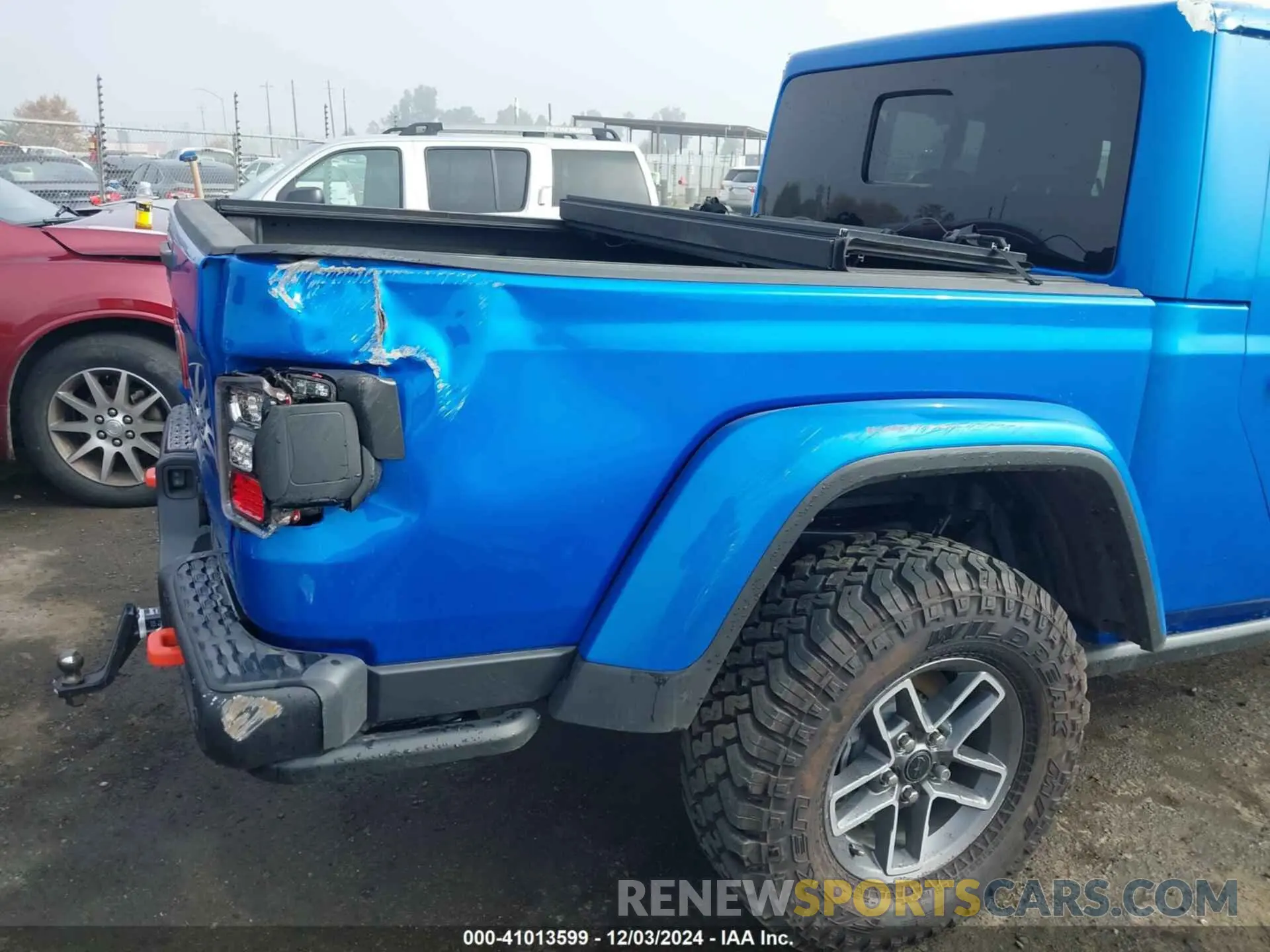 21 Photograph of a damaged car 1C6JJTEG5RL121313 JEEP GLADIATOR 2024