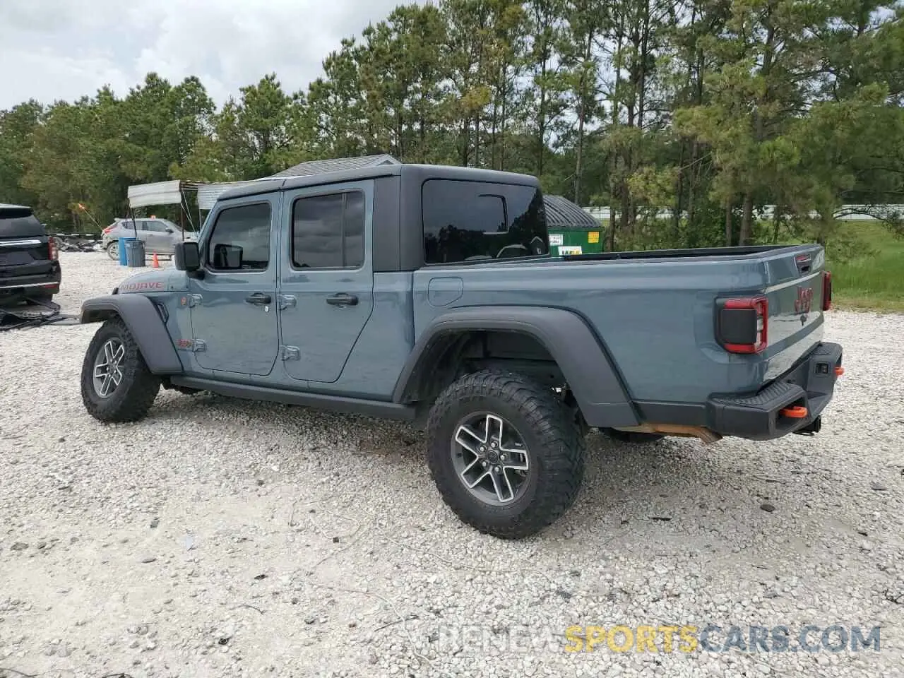 2 Photograph of a damaged car 1C6JJTEGXRL115913 JEEP GLADIATOR 2024