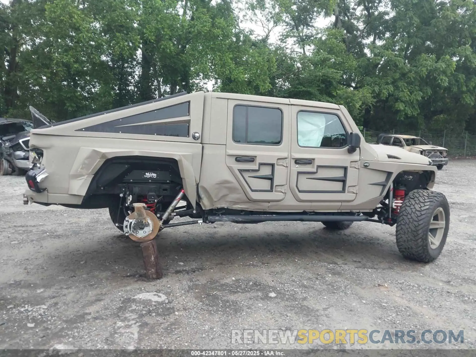 14 Photograph of a damaged car 1C6PJTAG6SL503436 JEEP GLADIATOR 2025