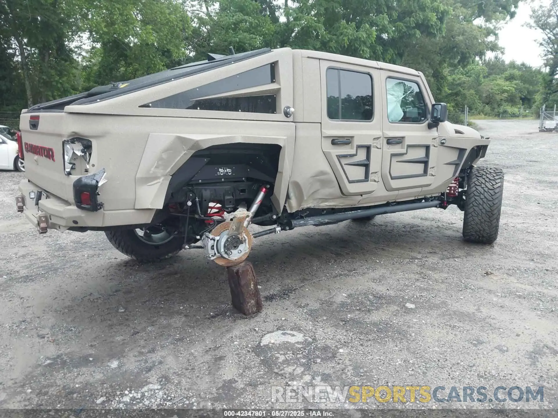 4 Photograph of a damaged car 1C6PJTAG6SL503436 JEEP GLADIATOR 2025