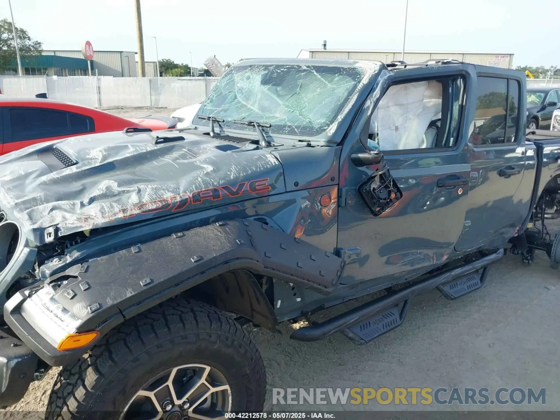 6 Фотография поврежденного автомобиля 1C6RJTEGXSL515043 JEEP GLADIATOR 2025