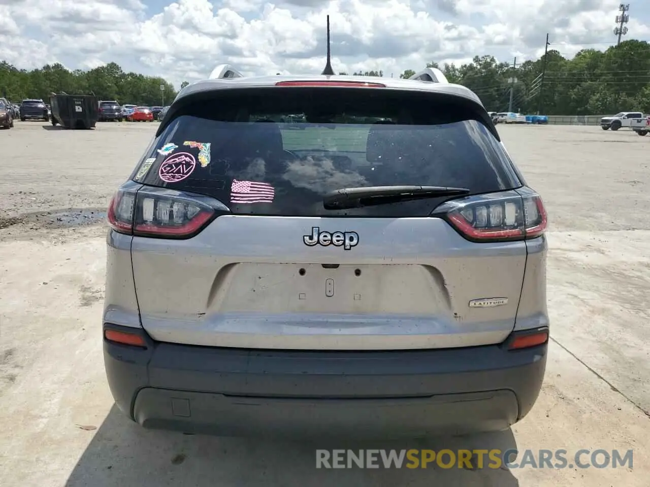 6 Photograph of a damaged car 1C4PJLCB0KD206568 JEEP GRAND CHER 2019