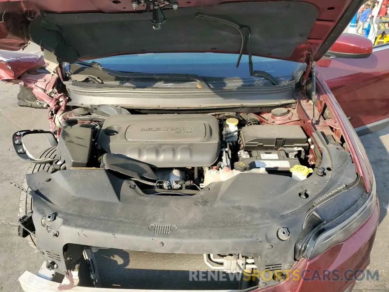 12 Photograph of a damaged car 1C4PJLCB0KD265006 JEEP GRAND CHER 2019