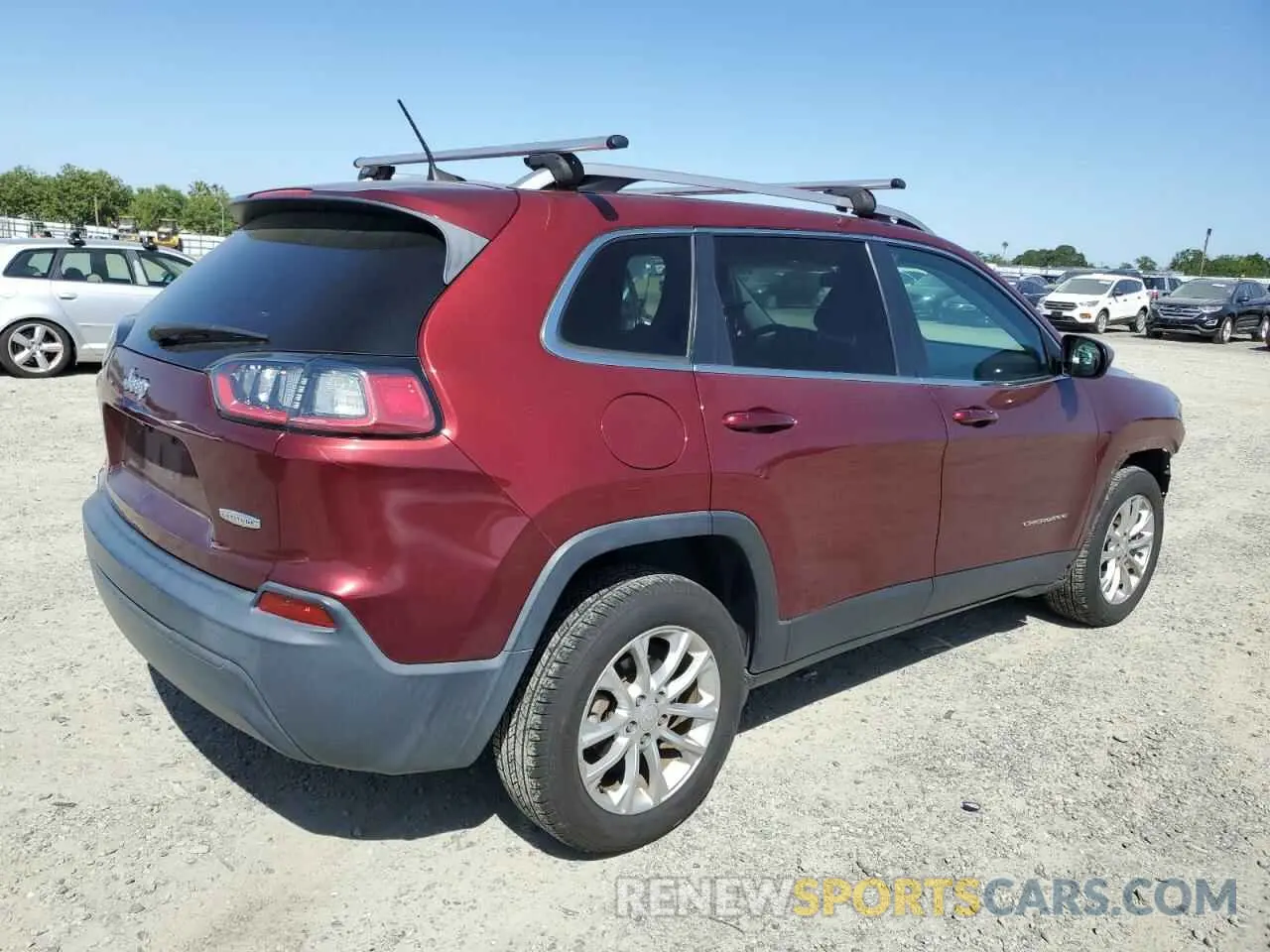3 Photograph of a damaged car 1C4PJLCB1KD190512 JEEP GRAND CHER 2019