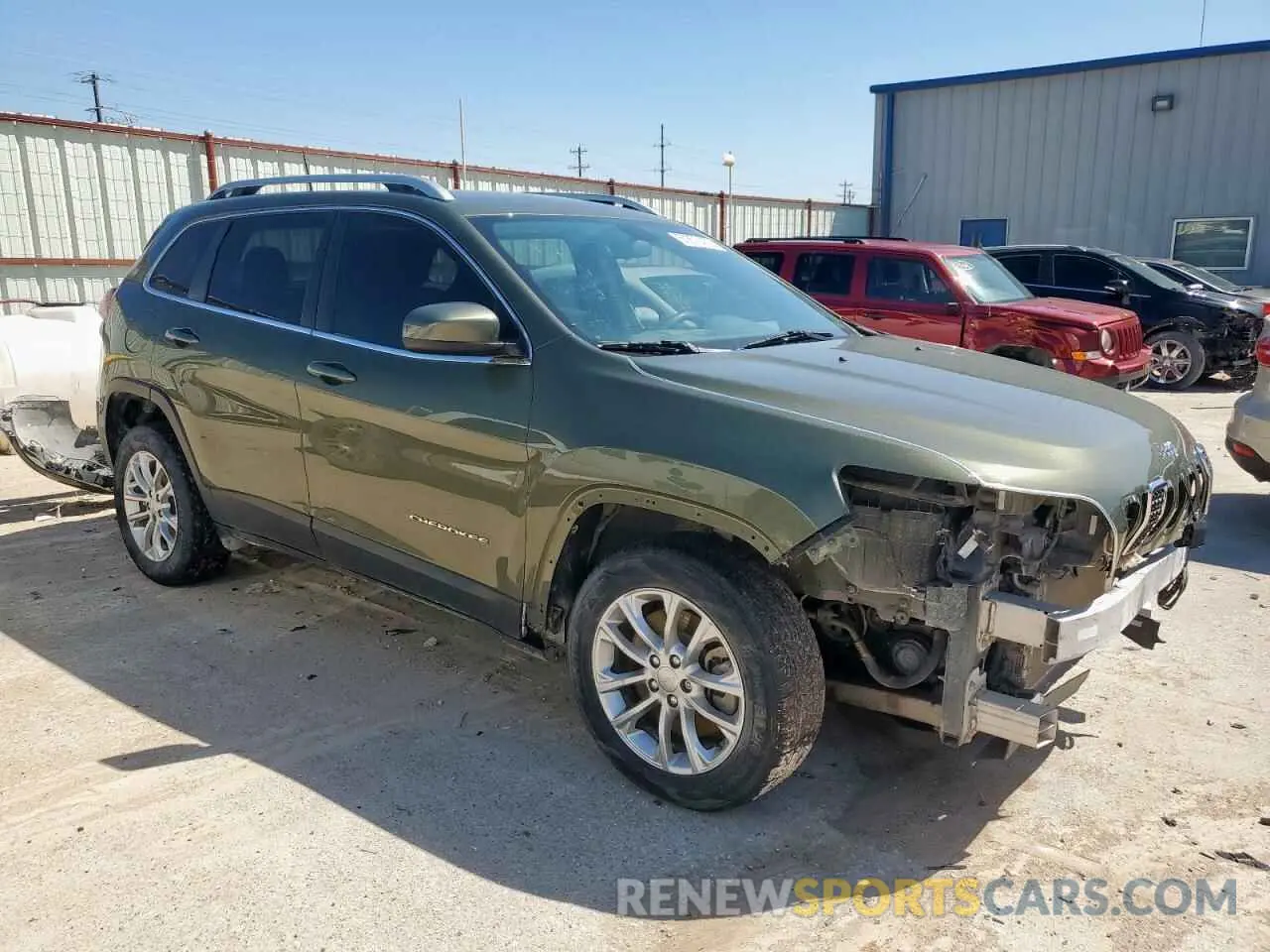 4 Photograph of a damaged car 1C4PJLCB1KD263409 JEEP GRAND CHER 2019