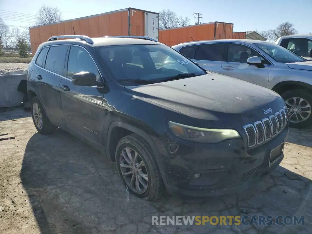 4 Photograph of a damaged car 1C4PJLCB1KD348749 JEEP GRAND CHER 2019