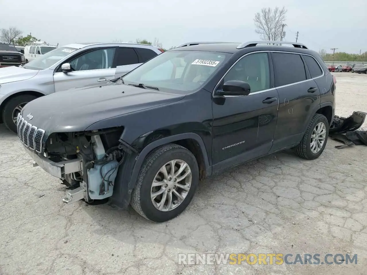 1 Фотография поврежденного автомобиля 1C4PJLCB2KD144963 JEEP GRAND CHER 2019