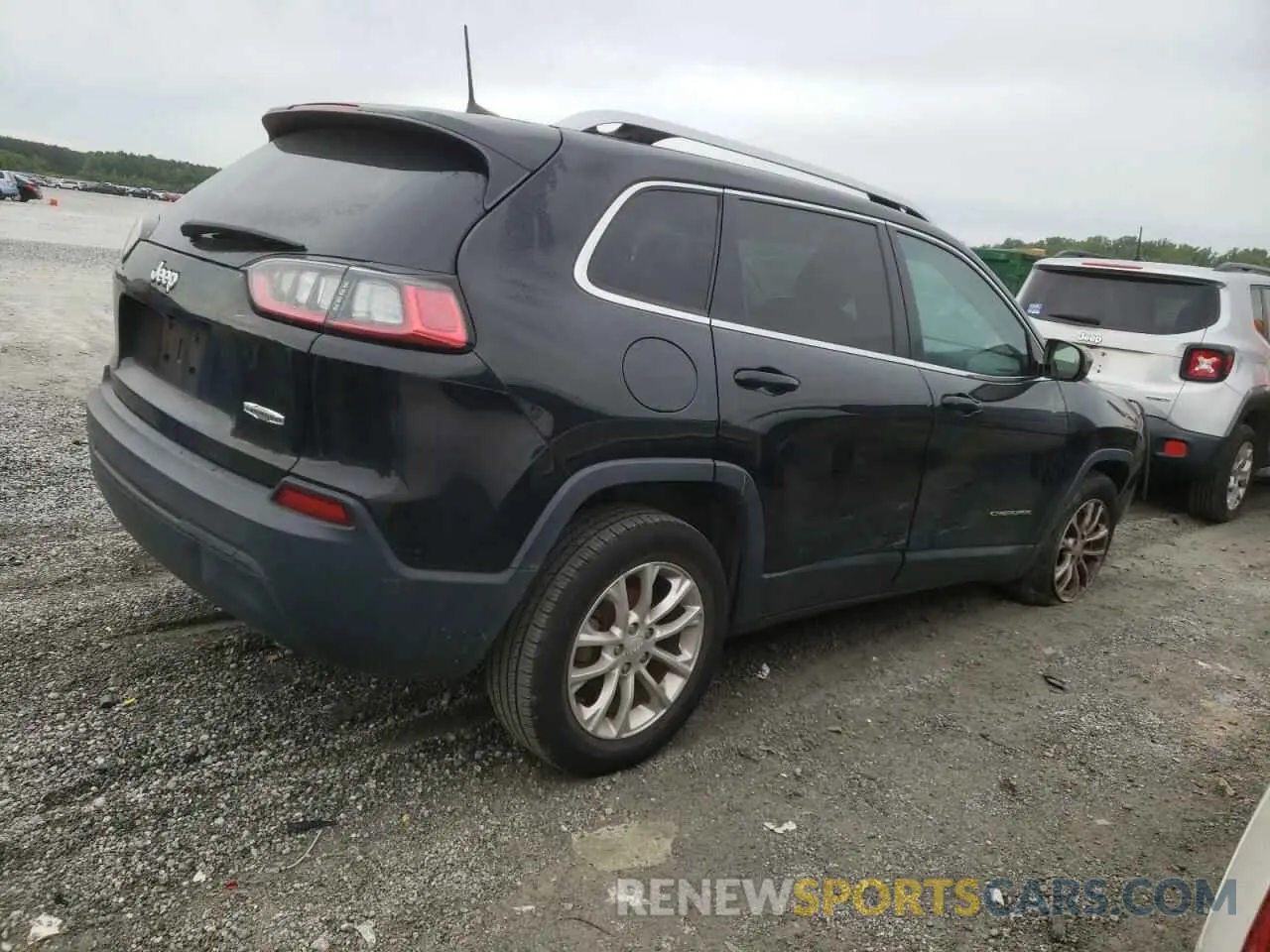 3 Photograph of a damaged car 1C4PJLCB2KD265461 JEEP GRAND CHER 2019