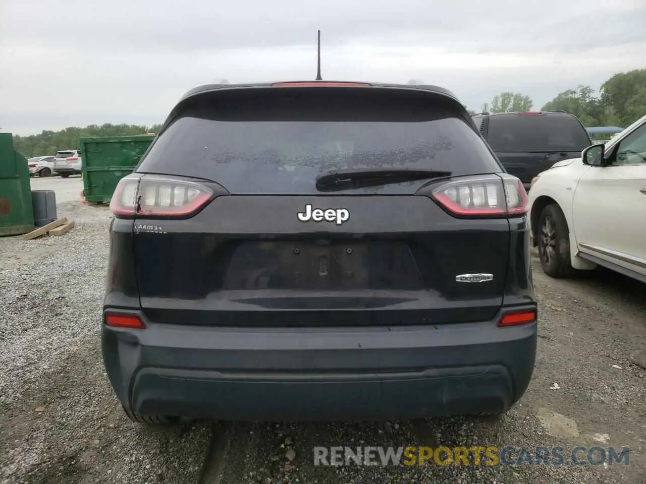 6 Photograph of a damaged car 1C4PJLCB2KD265461 JEEP GRAND CHER 2019
