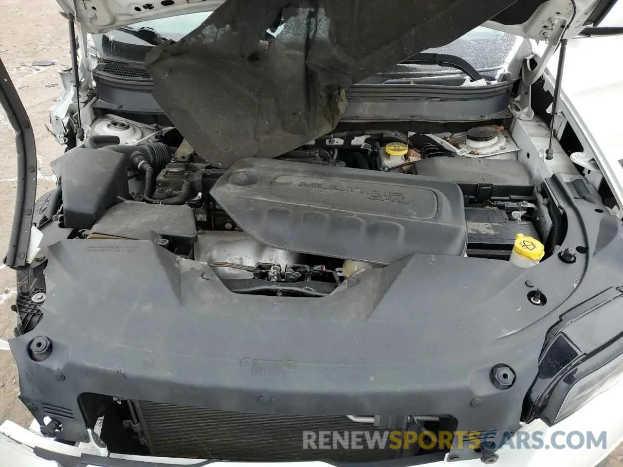 11 Photograph of a damaged car 1C4PJLCB3KD262715 JEEP GRAND CHER 2019