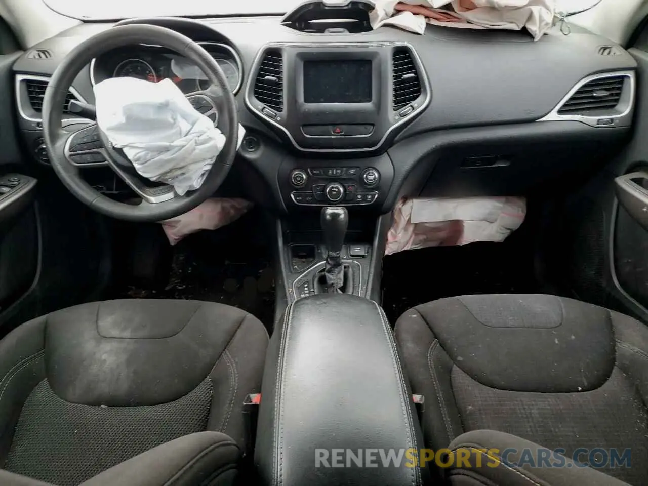 8 Photograph of a damaged car 1C4PJLCB3KD262715 JEEP GRAND CHER 2019