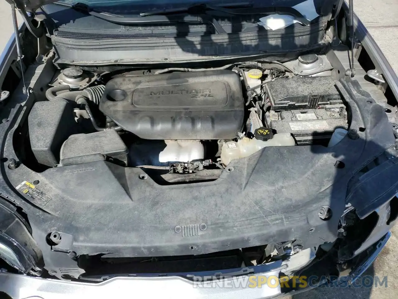 14 Photograph of a damaged car 1C4PJLCB5KD263574 JEEP GRAND CHER 2019