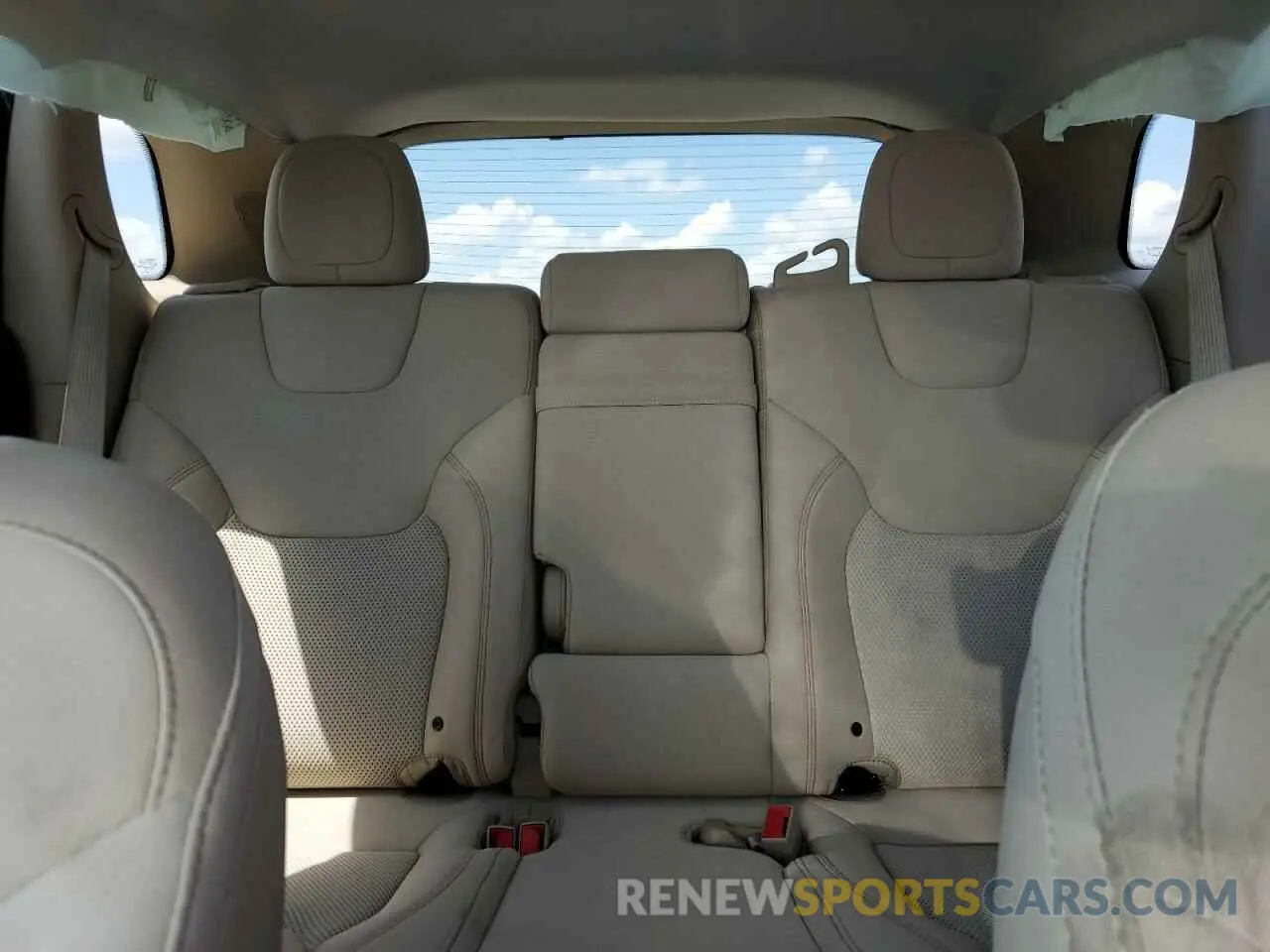 10 Фотография поврежденного автомобиля 1C4PJLCB5KD344560 JEEP GRAND CHER 2019
