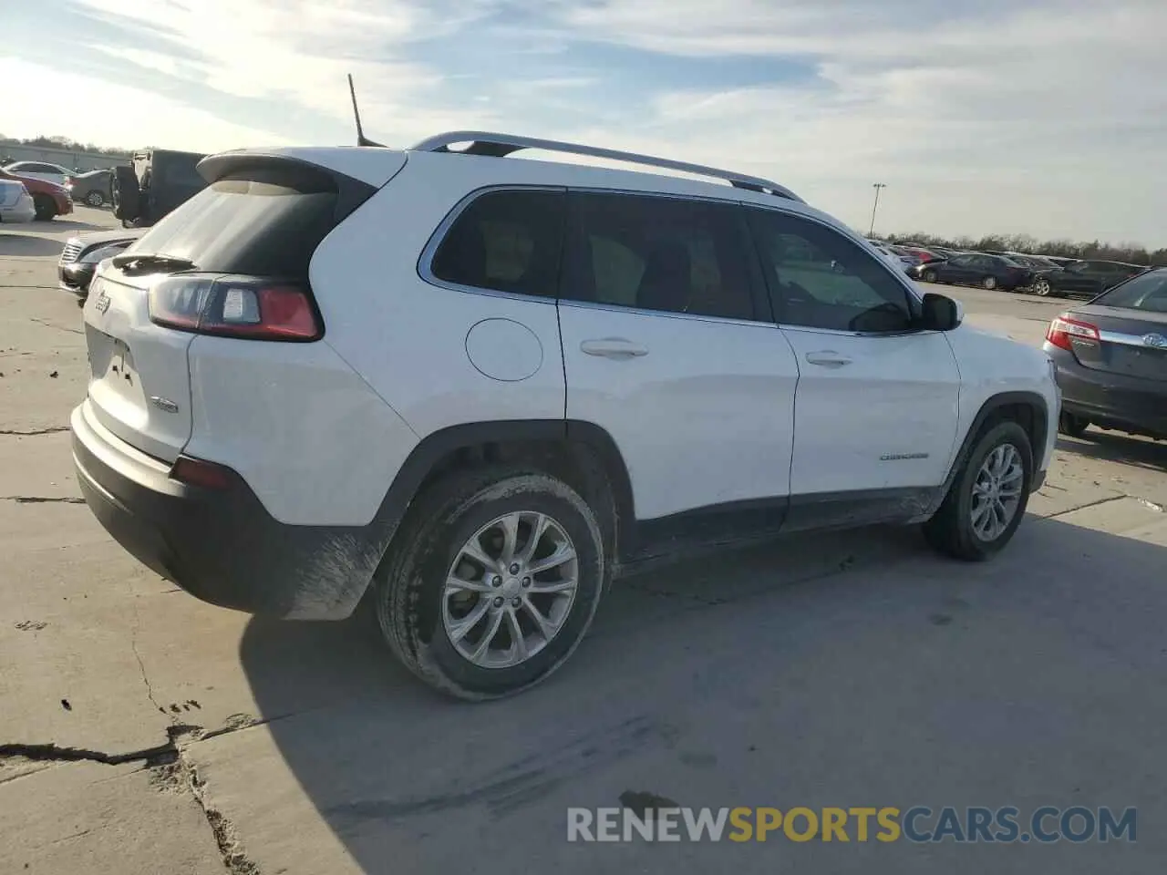 3 Фотография поврежденного автомобиля 1C4PJLCB6KD203187 JEEP GRAND CHER 2019
