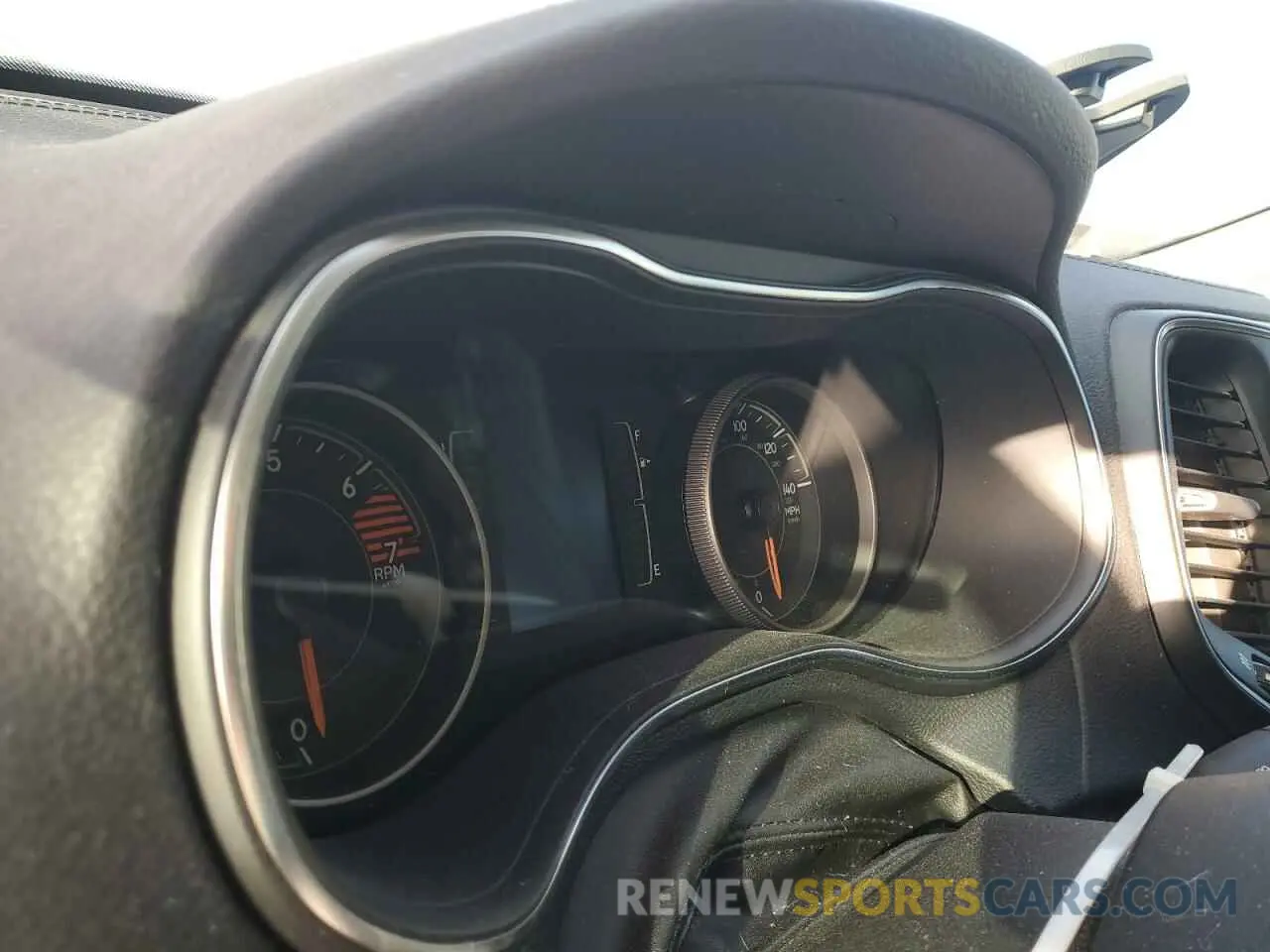 9 Фотография поврежденного автомобиля 1C4PJLCB6KD203187 JEEP GRAND CHER 2019