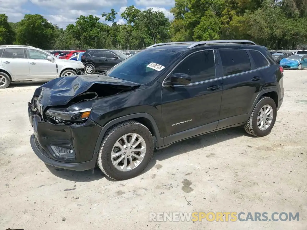1 Photograph of a damaged car 1C4PJLCB6KD262837 JEEP GRAND CHER 2019