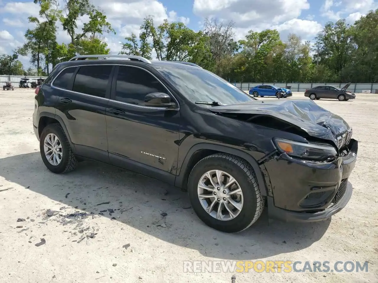 4 Photograph of a damaged car 1C4PJLCB6KD262837 JEEP GRAND CHER 2019
