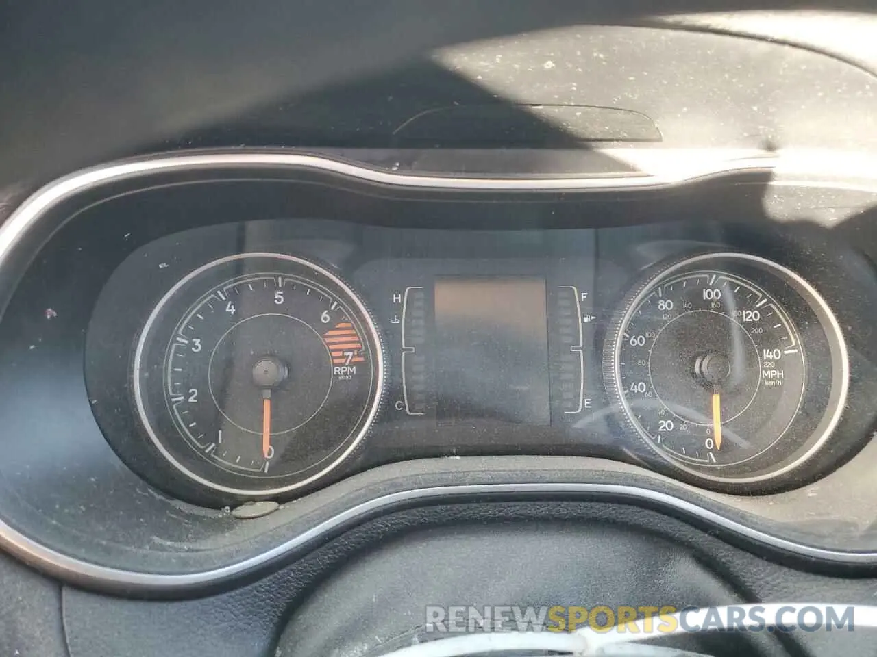 9 Photograph of a damaged car 1C4PJLCB6KD285888 JEEP GRAND CHER 2019
