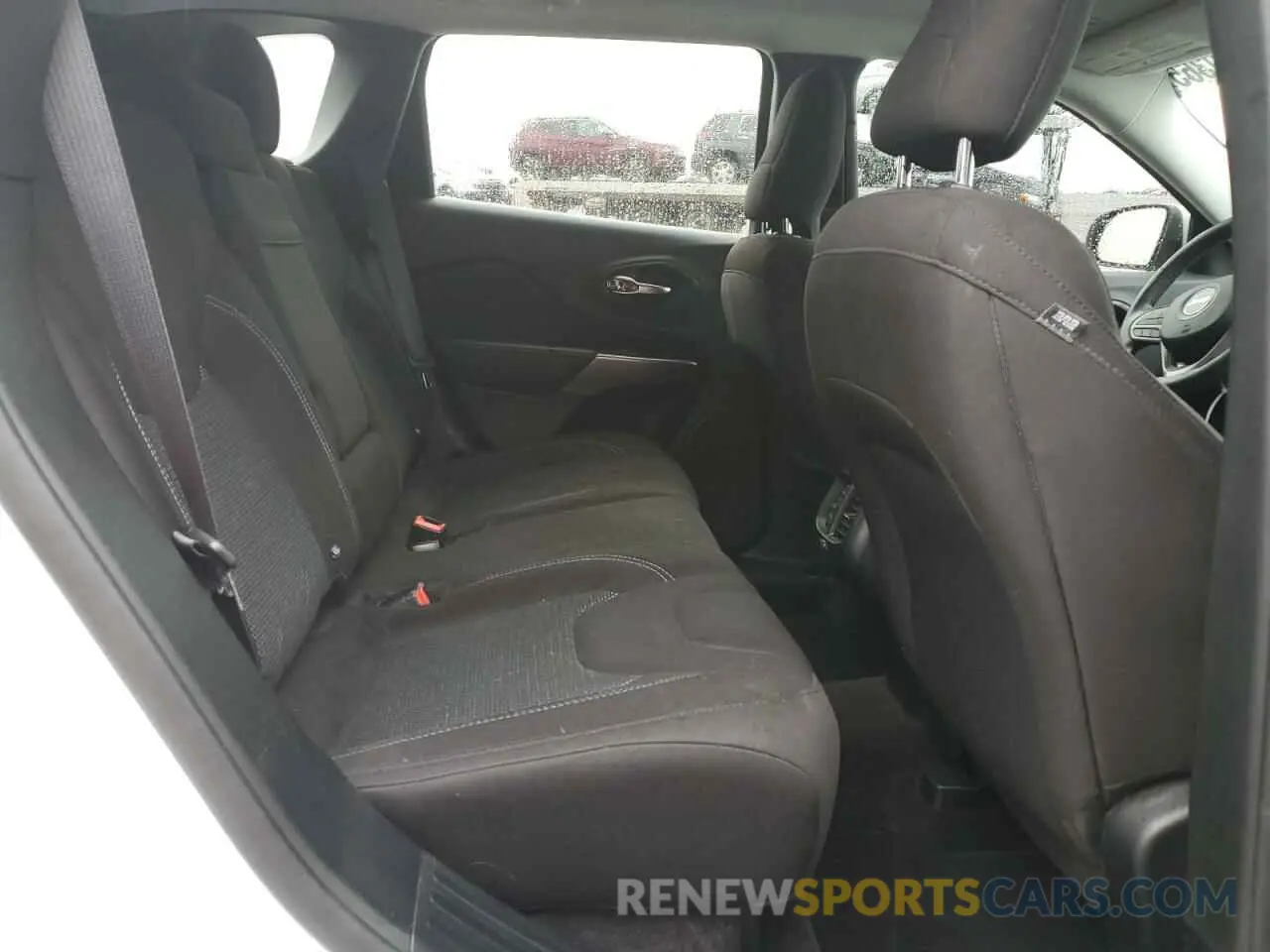 11 Фотография поврежденного автомобиля 1C4PJLCB7KD187470 JEEP GRAND CHER 2019