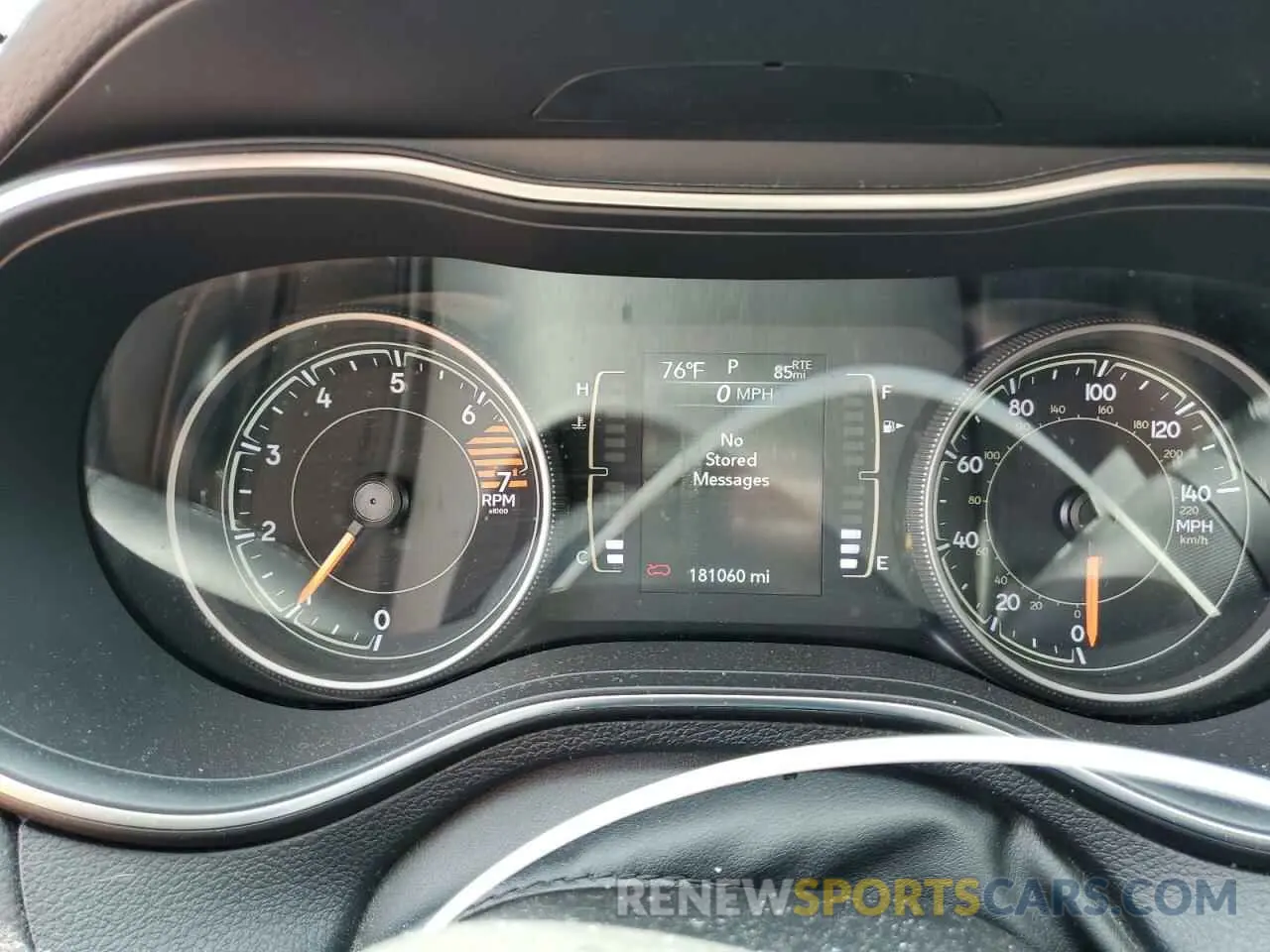 9 Фотография поврежденного автомобиля 1C4PJLCB7KD222556 JEEP GRAND CHER 2019