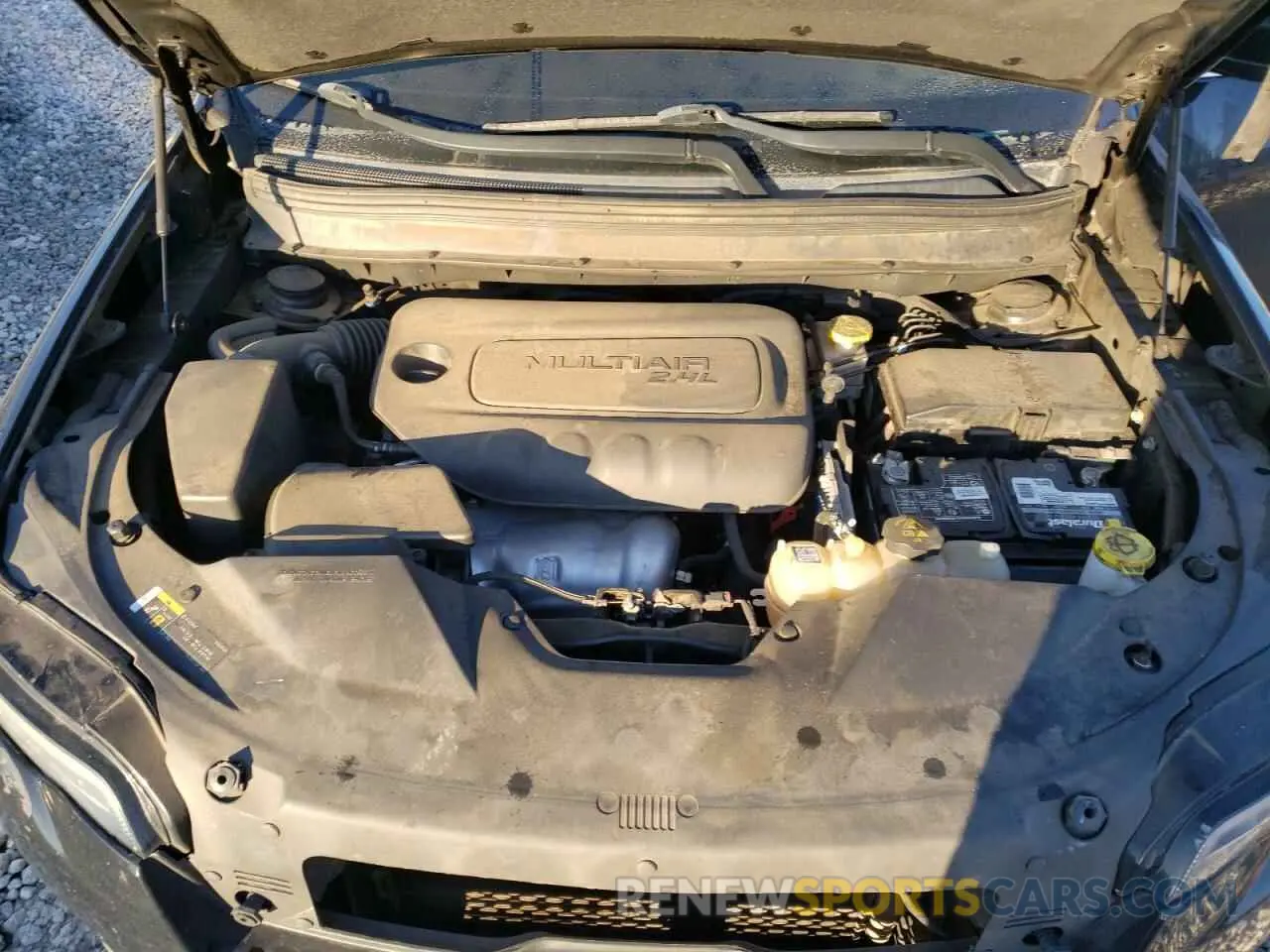 12 Photograph of a damaged car 1C4PJLCB7KD247666 JEEP GRAND CHER 2019