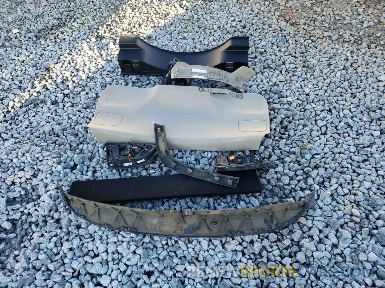13 Photograph of a damaged car 1C4PJLCB7KD247666 JEEP GRAND CHER 2019
