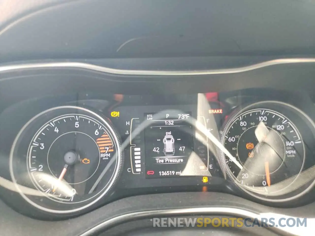 9 Photograph of a damaged car 1C4PJLCB7KD313245 JEEP GRAND CHER 2019