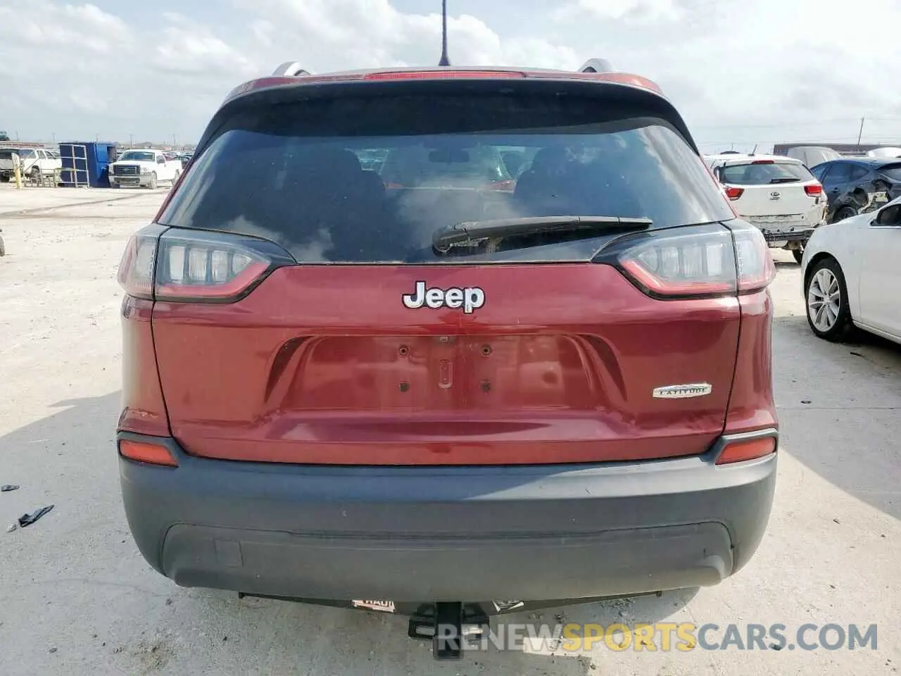 6 Photograph of a damaged car 1C4PJLCB8KD333360 JEEP GRAND CHER 2019