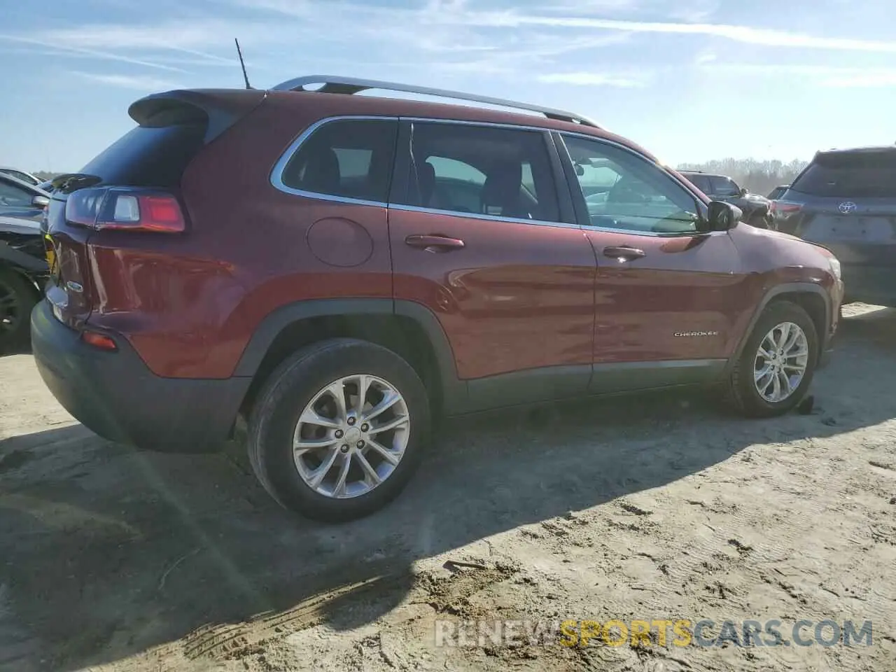 3 Фотография поврежденного автомобиля 1C4PJLCB9KD206889 JEEP GRAND CHER 2019