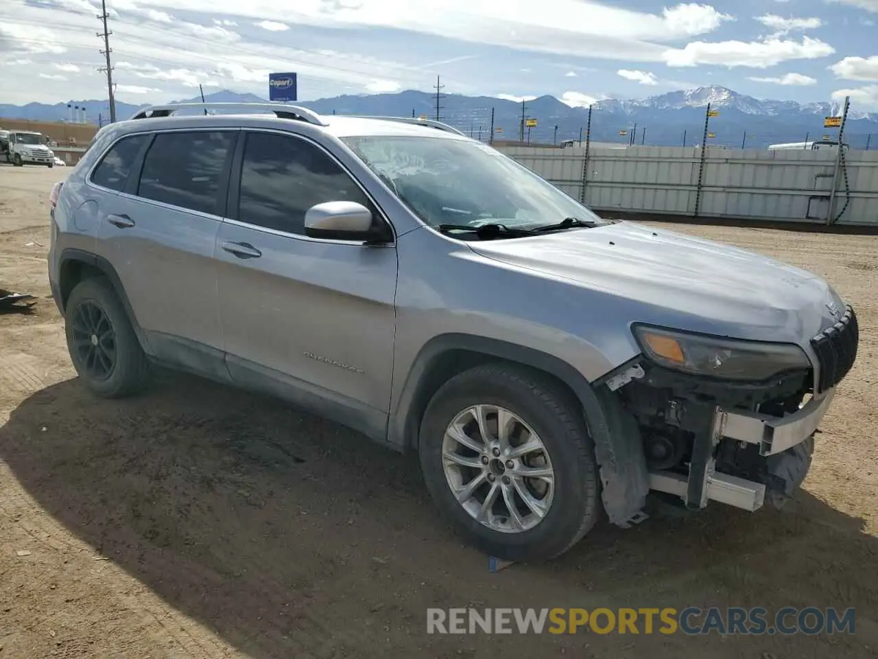 4 Photograph of a damaged car 1C4PJLCBXKD204746 JEEP GRAND CHER 2019