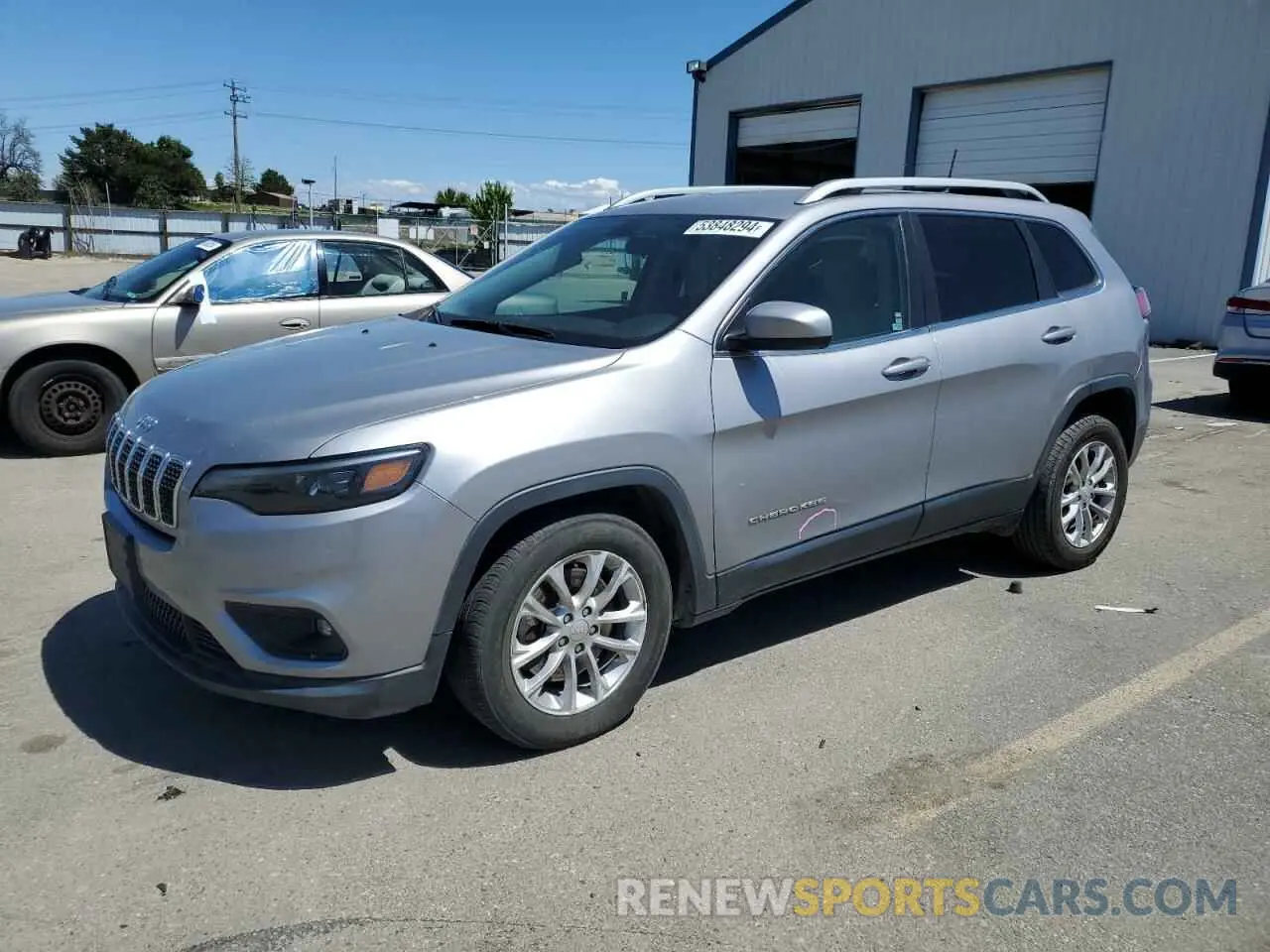 1 Photograph of a damaged car 1C4PJLCBXKD242803 JEEP GRAND CHER 2019