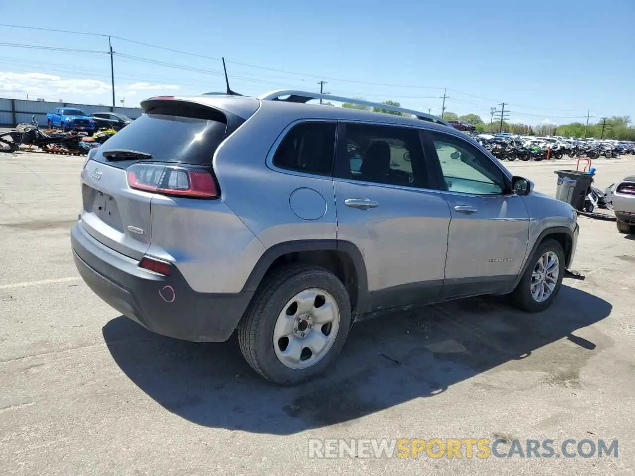 3 Photograph of a damaged car 1C4PJLCBXKD242803 JEEP GRAND CHER 2019