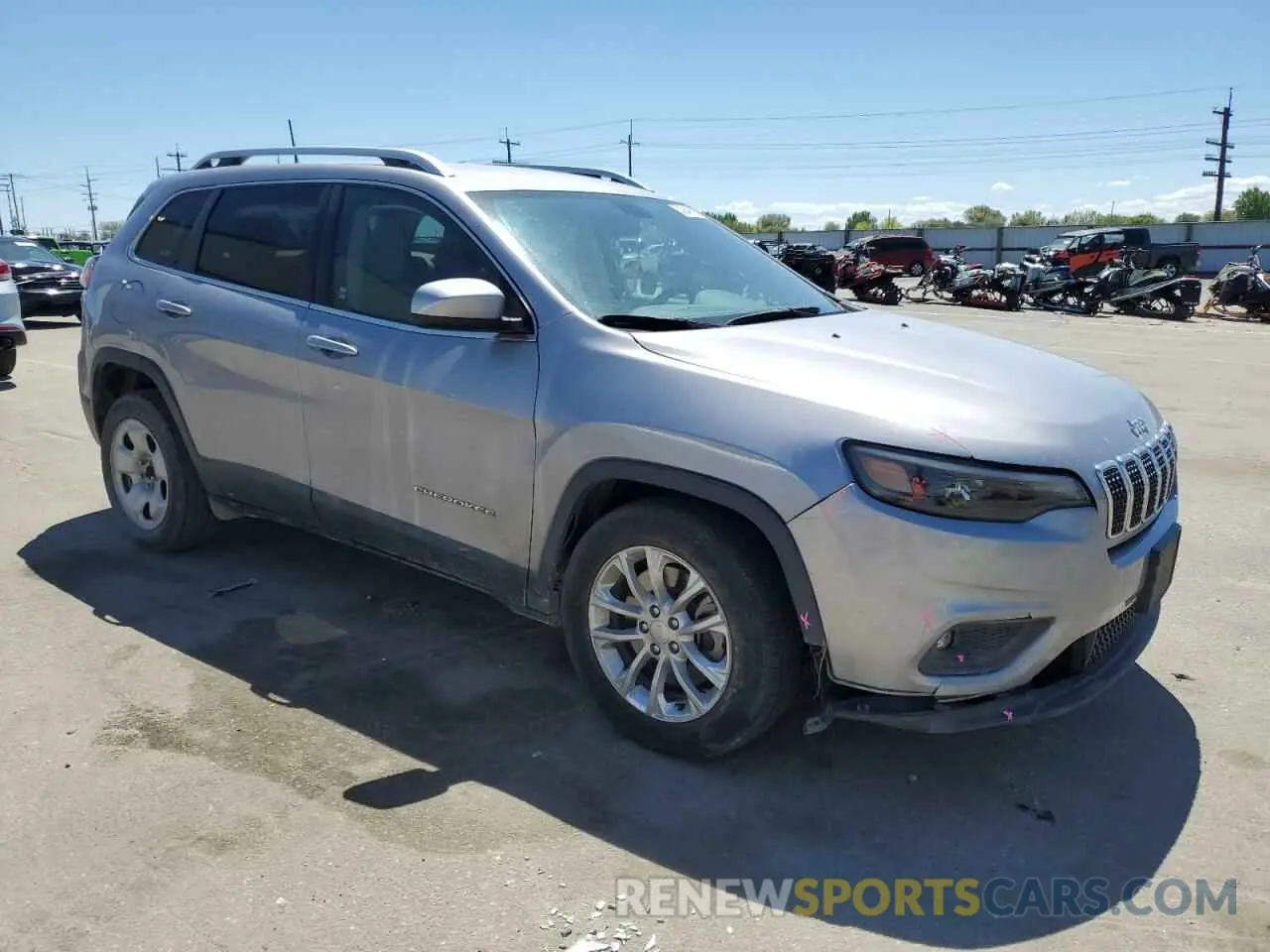 4 Photograph of a damaged car 1C4PJLCBXKD242803 JEEP GRAND CHER 2019